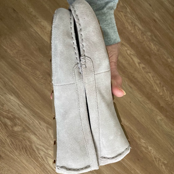 Ugg loafer NWT - Picture 4 of 7